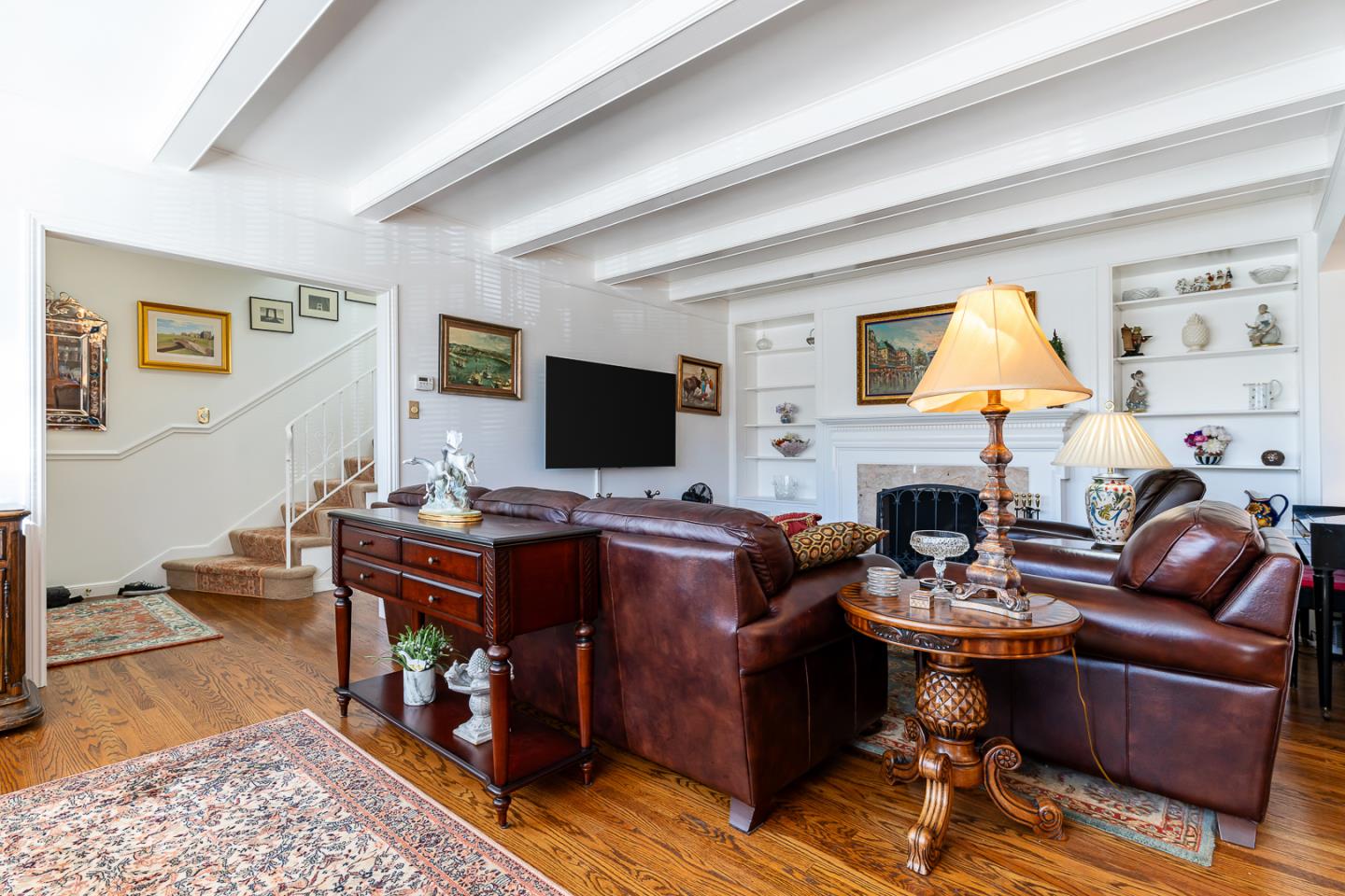 Detail Gallery Image 9 of 53 For 523 Maple St, San Mateo,  CA 94402 - 3 Beds | 2/1 Baths