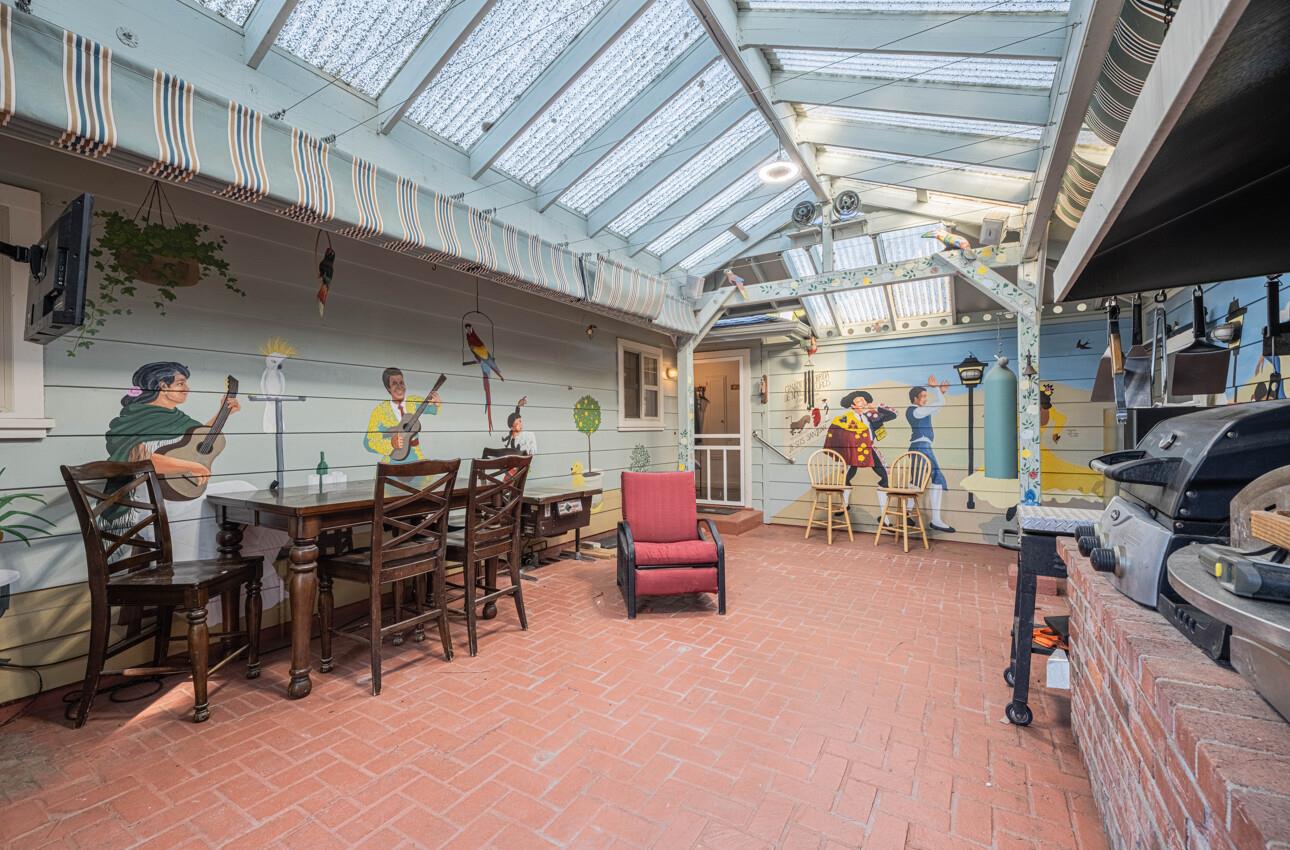 Detail Gallery Image 18 of 36 For 194 Riker Ter, Salinas,  CA 93901 - 3 Beds | 2 Baths