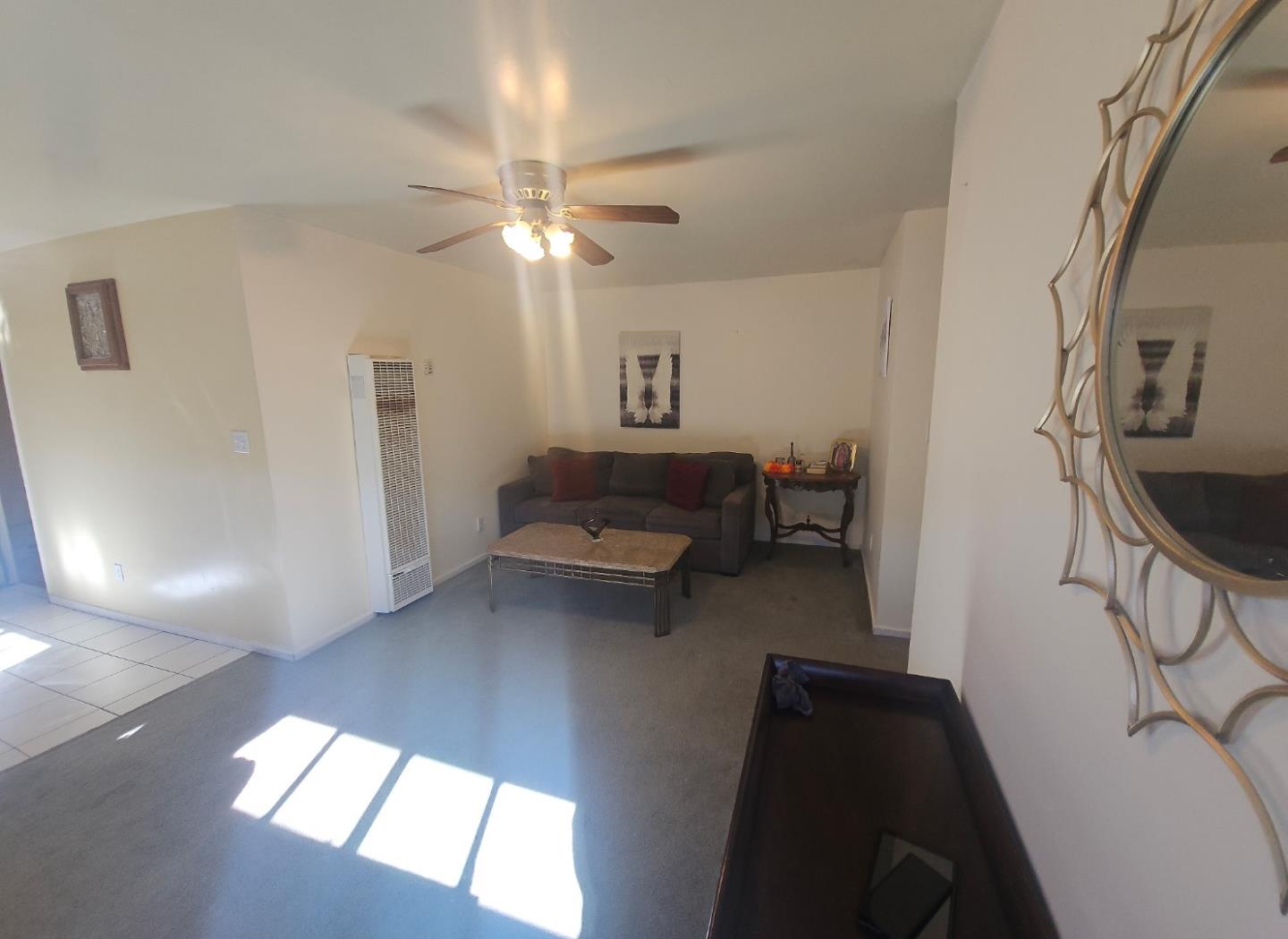 Detail Gallery Image 6 of 9 For 512 Hurlingame Ave, Redwood City,  CA 94063 - 2 Beds | 1 Baths