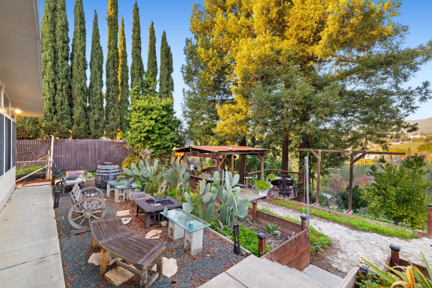 Detail Gallery Image 31 of 42 For 44500 Parkmeadow Dr, Fremont,  CA 94539 - 5 Beds | 3/1 Baths