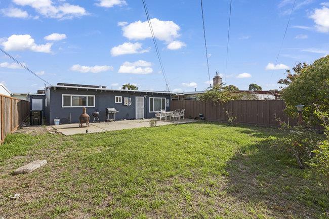 Detail Gallery Image 30 of 32 For 1421 Amador Cir, Salinas,  CA 93906 - 4 Beds | 2 Baths