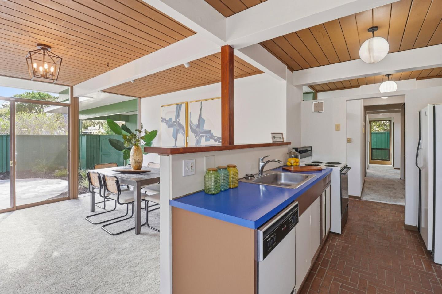 Detail Gallery Image 16 of 50 For 35 French Creek Pl, San Mateo,  CA 94402 - 3 Beds | 2 Baths