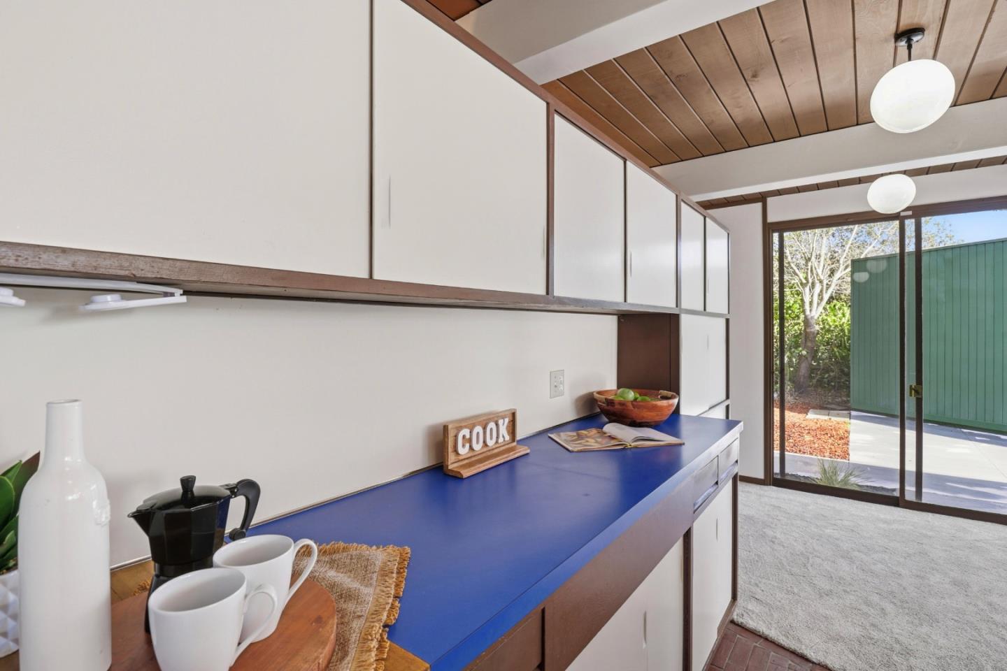 Detail Gallery Image 19 of 50 For 35 French Creek Pl, San Mateo,  CA 94402 - 3 Beds | 2 Baths