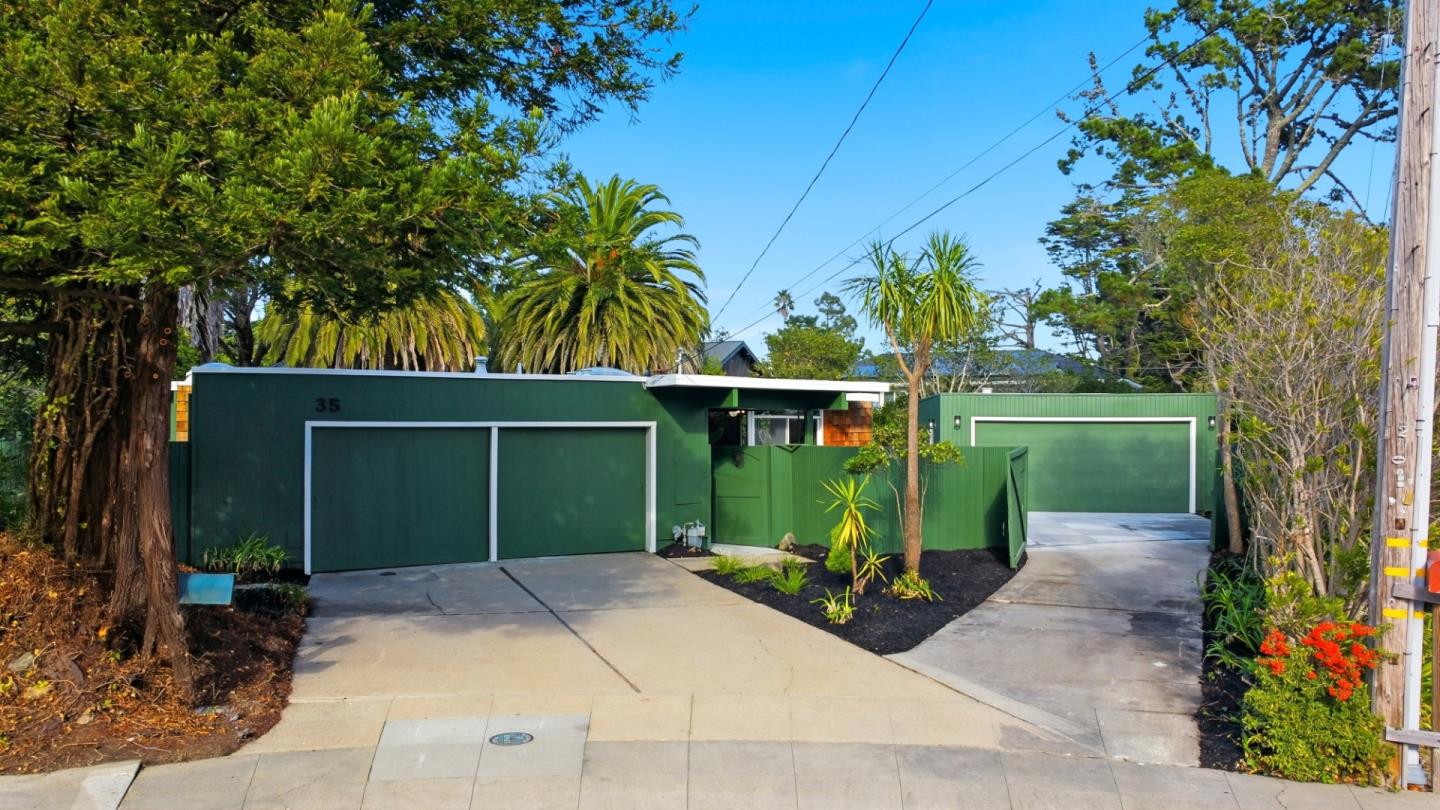 Detail Gallery Image 2 of 50 For 35 French Creek Pl, San Mateo,  CA 94402 - 3 Beds | 2 Baths