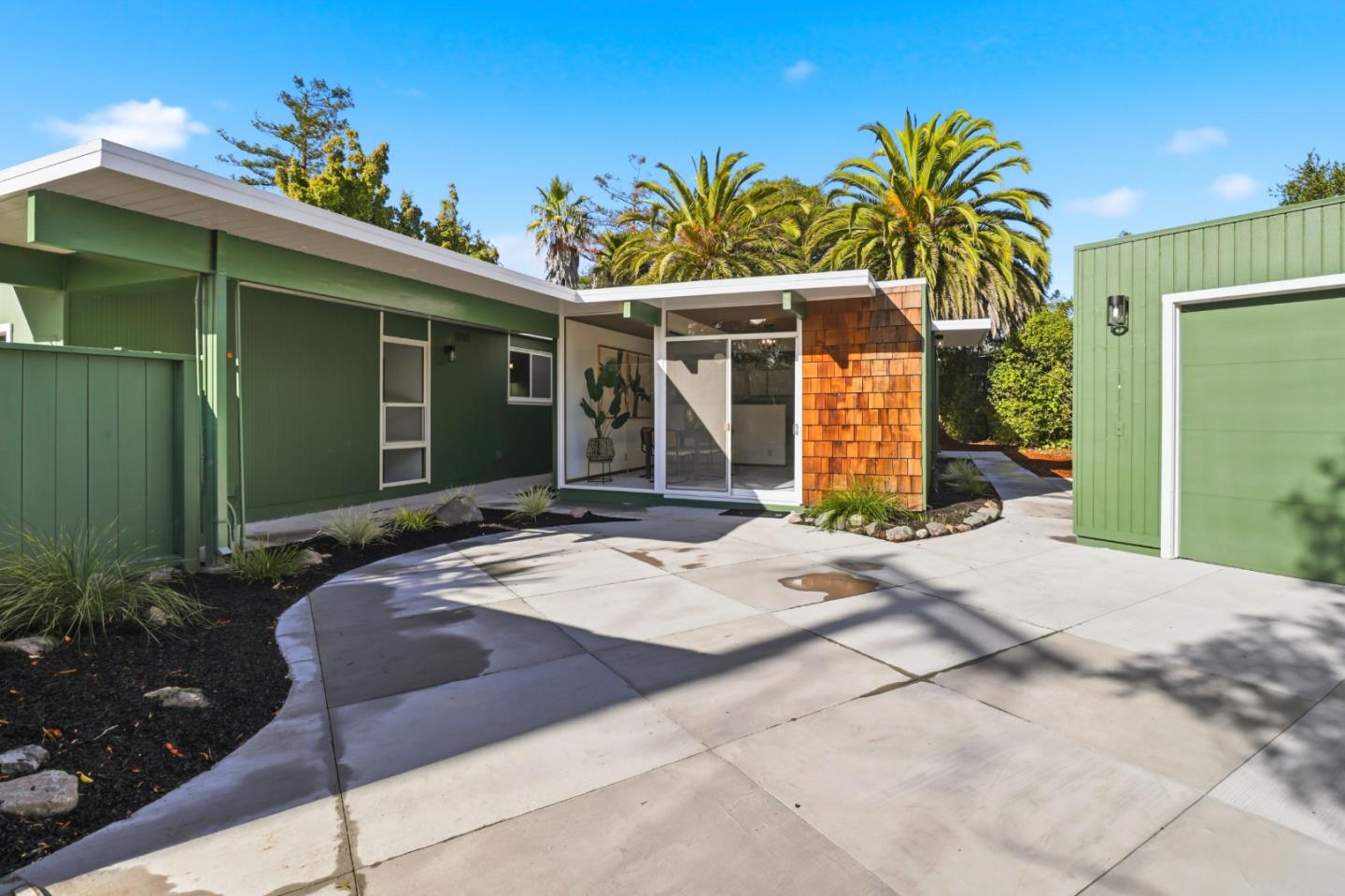 Detail Gallery Image 4 of 50 For 35 French Creek Pl, San Mateo,  CA 94402 - 3 Beds | 2 Baths