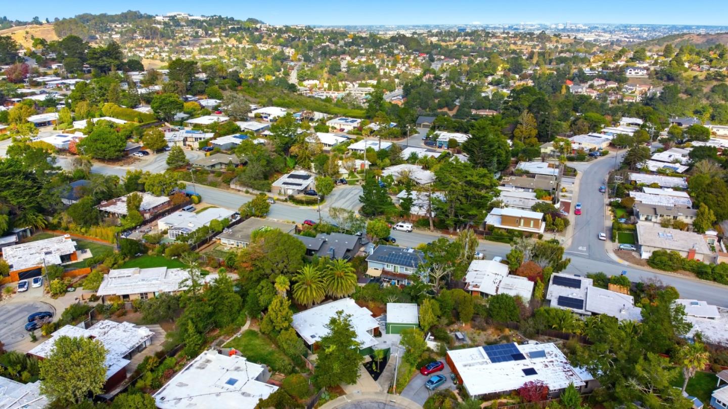 Detail Gallery Image 45 of 50 For 35 French Creek Pl, San Mateo,  CA 94402 - 3 Beds | 2 Baths