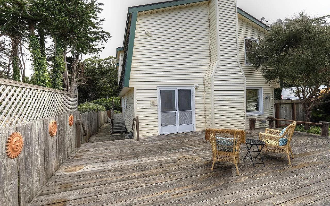 Detail Gallery Image 34 of 46 For 1004 Acacia St, Montara,  CA 94037 - 3 Beds | 2/1 Baths