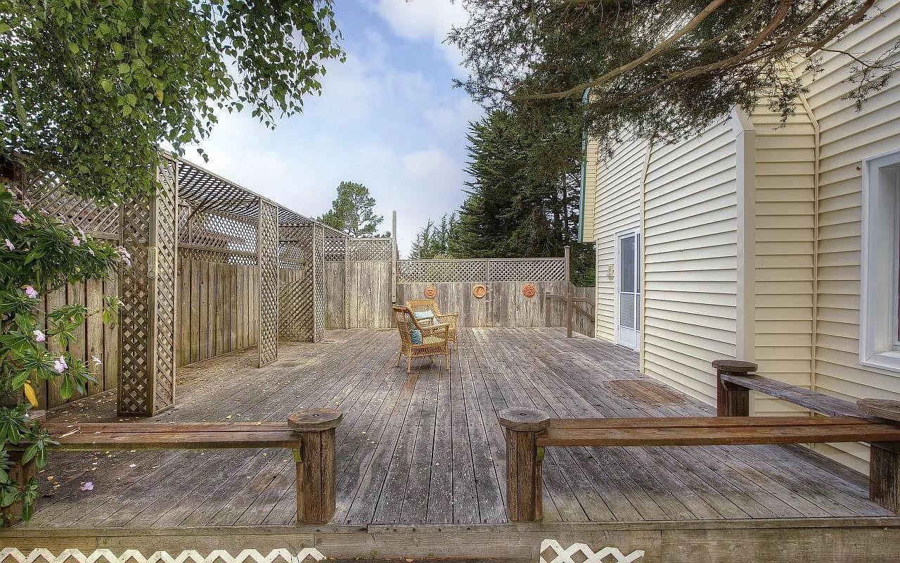 Detail Gallery Image 35 of 46 For 1004 Acacia St, Montara,  CA 94037 - 3 Beds | 2/1 Baths