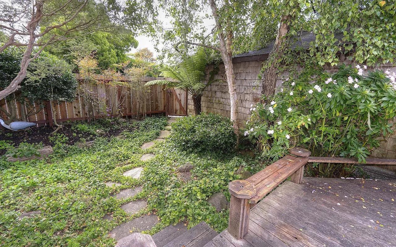 Detail Gallery Image 37 of 46 For 1004 Acacia St, Montara,  CA 94037 - 3 Beds | 2/1 Baths