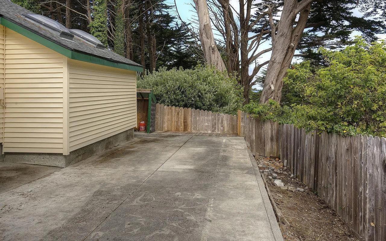 Detail Gallery Image 39 of 46 For 1004 Acacia St, Montara,  CA 94037 - 3 Beds | 2/1 Baths