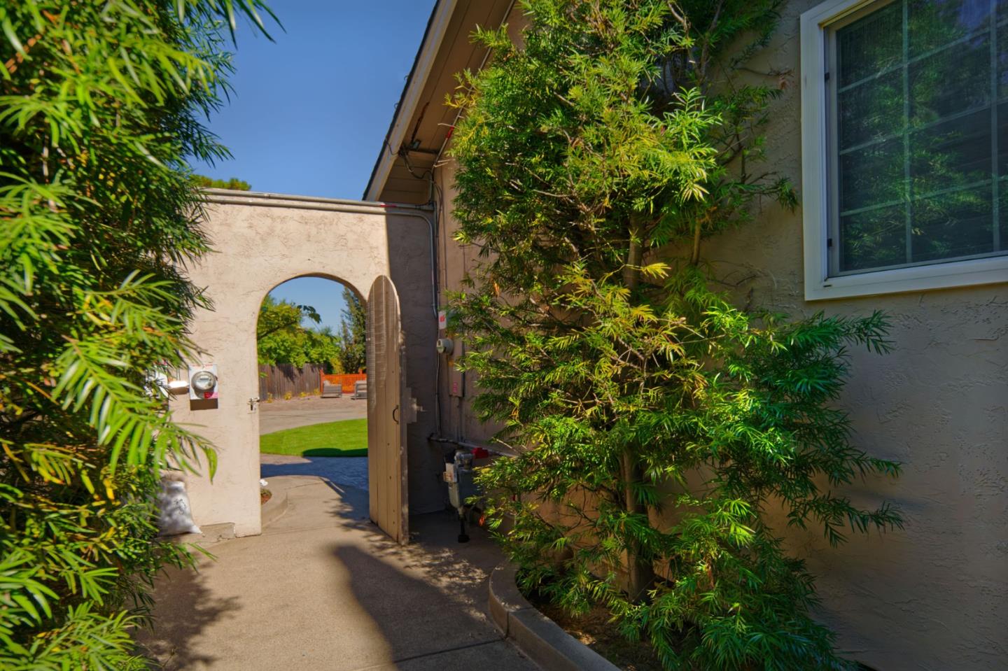 Detail Gallery Image 52 of 69 For 6223 Franciscan Way, San Jose,  CA 95120 - 6 Beds | 4 Baths