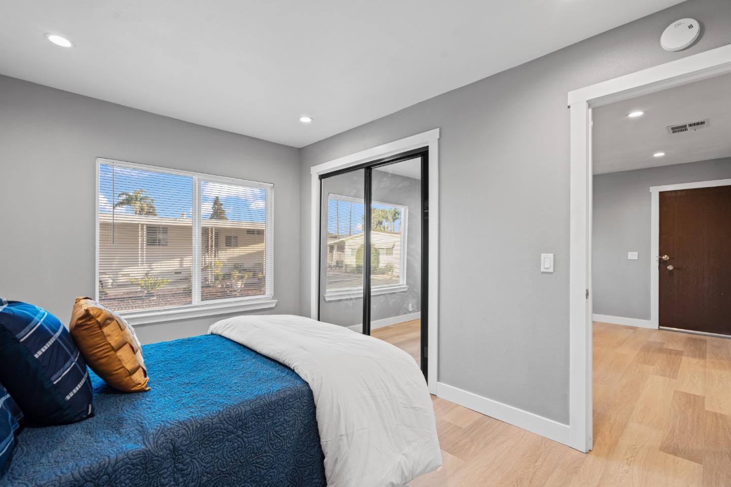 Detail Gallery Image 12 of 35 For 409 Giannotta Way #,,  San Jose,  CA 95133 - 3 Beds | 2 Baths