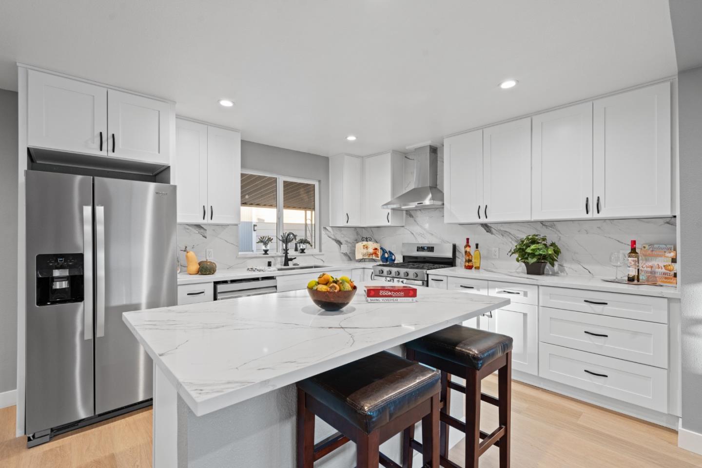 Detail Gallery Image 16 of 35 For 409 Giannotta Way #,,  San Jose,  CA 95133 - 3 Beds | 2 Baths