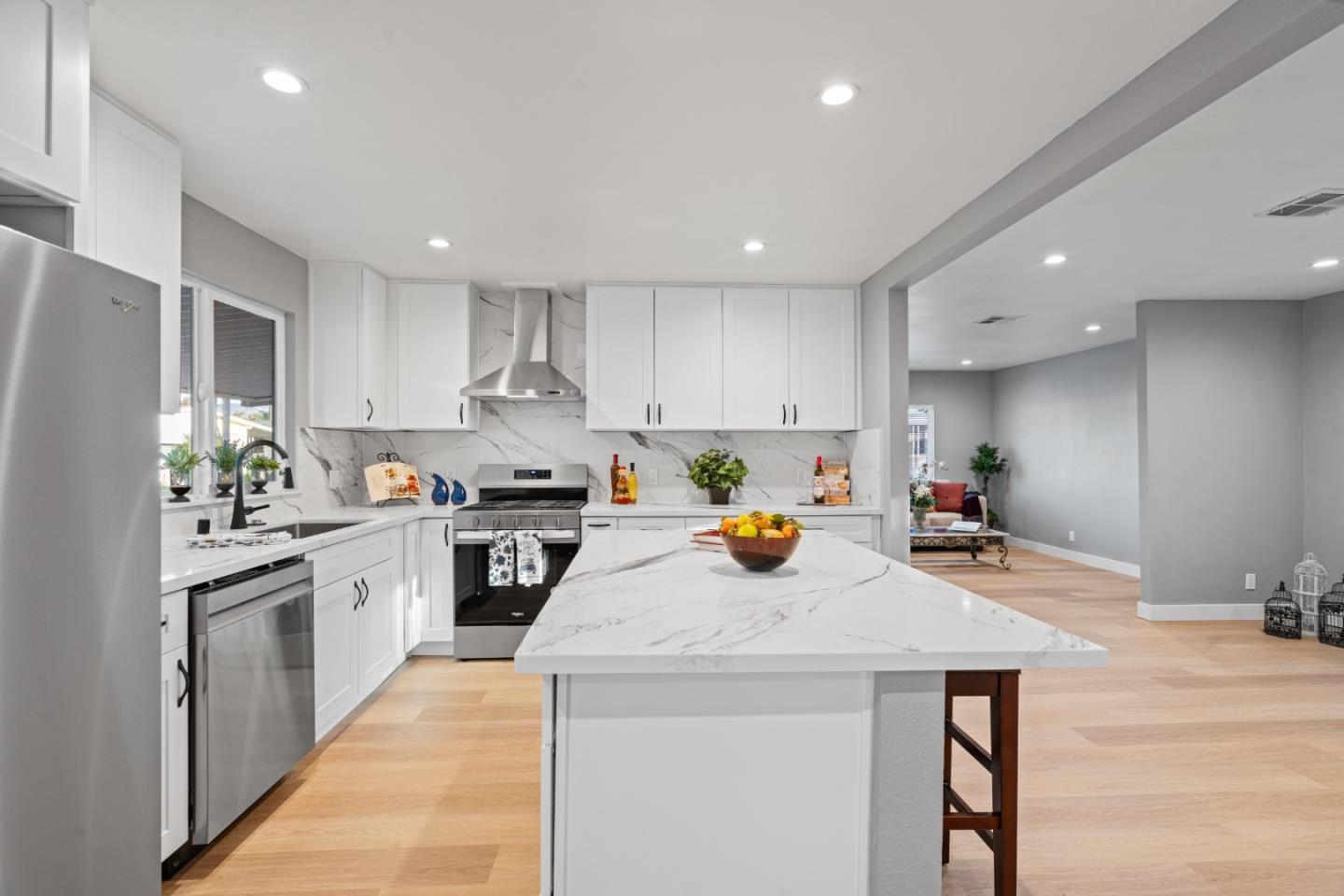 Detail Gallery Image 19 of 35 For 409 Giannotta Way #,,  San Jose,  CA 95133 - 3 Beds | 2 Baths