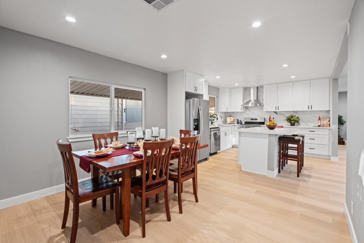 Detail Gallery Image 21 of 35 For 409 Giannotta Way #,,  San Jose,  CA 95133 - 3 Beds | 2 Baths