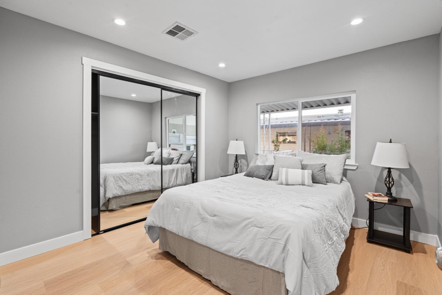 Detail Gallery Image 23 of 35 For 409 Giannotta Way #,,  San Jose,  CA 95133 - 3 Beds | 2 Baths