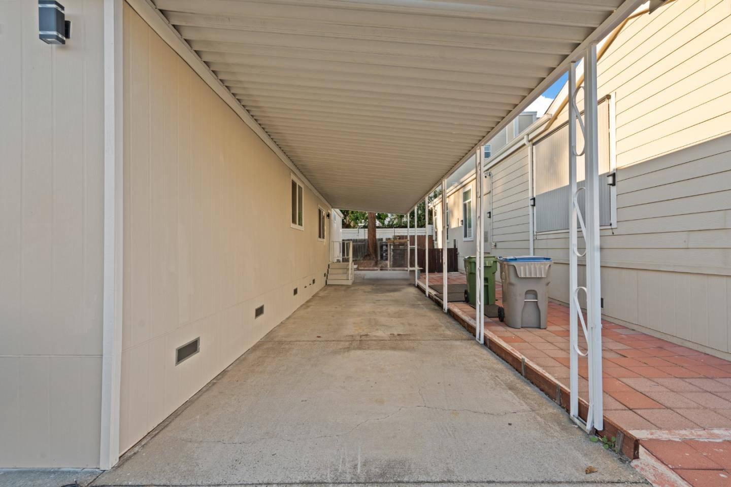 Detail Gallery Image 5 of 35 For 409 Giannotta Way #,,  San Jose,  CA 95133 - 3 Beds | 2 Baths