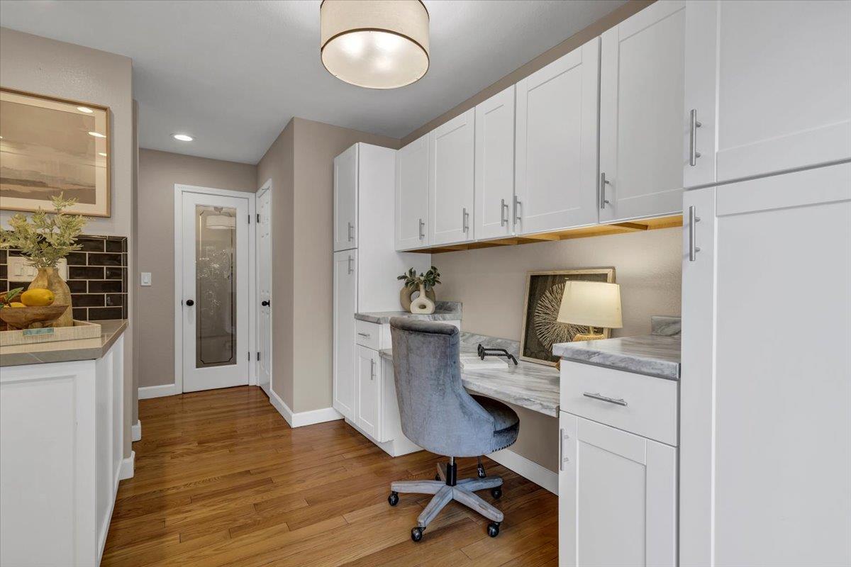 Detail Gallery Image 13 of 31 For 207 Palmer Dr, Los Gatos,  CA 95032 - 3 Beds | 2/1 Baths