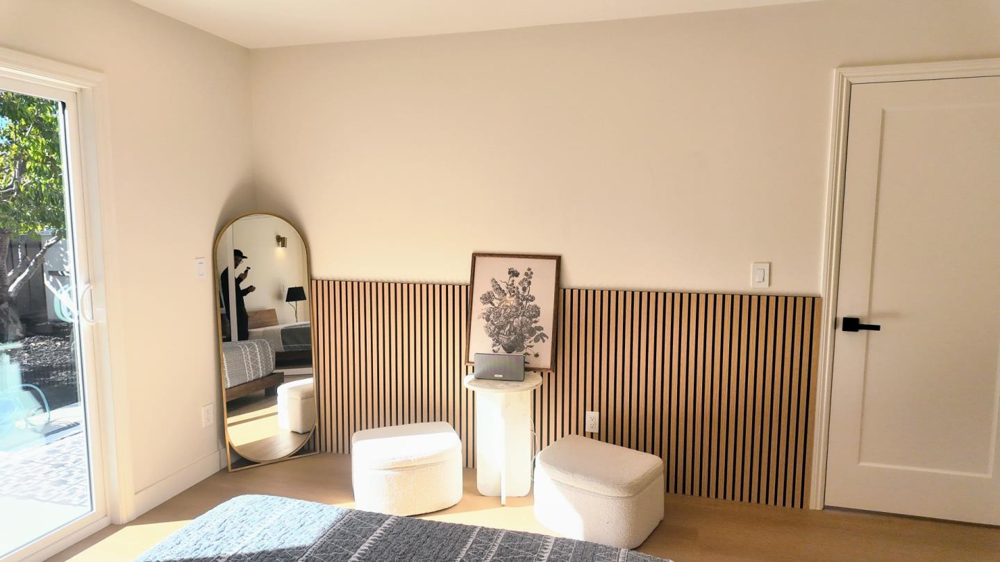 Detail Gallery Image 10 of 28 For 226 Roble Ave, Redwood City,  CA 94061 - 4 Beds | 2 Baths