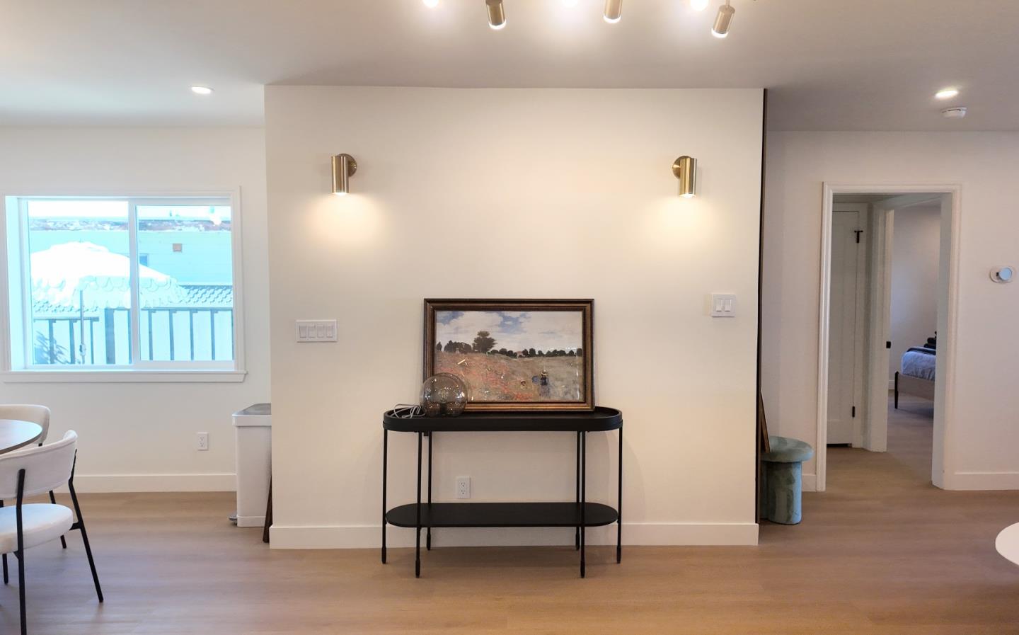 Detail Gallery Image 17 of 28 For 226 Roble Ave, Redwood City,  CA 94061 - 4 Beds | 2 Baths