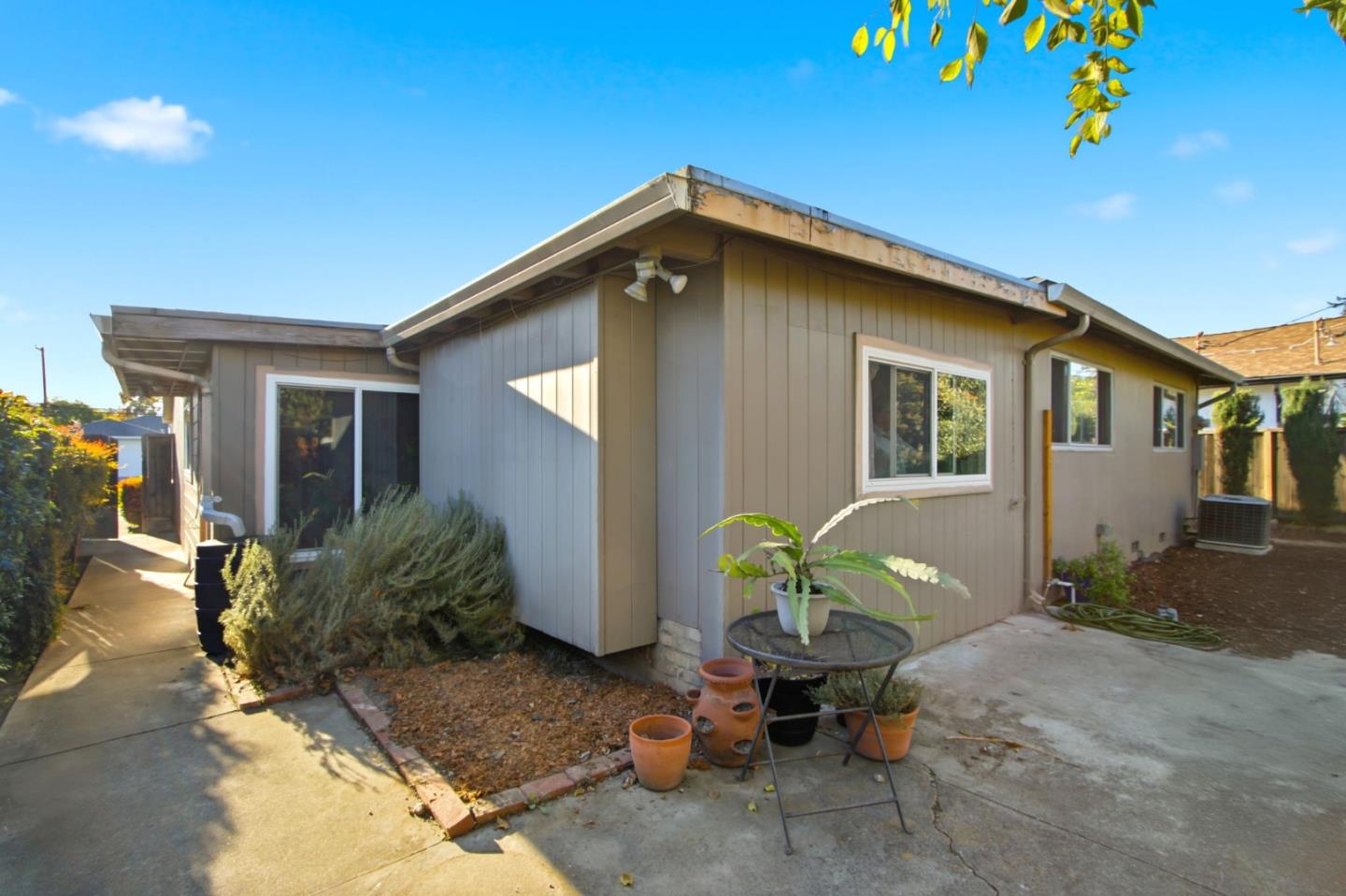 Detail Gallery Image 34 of 36 For 2682 Coit Dr, San Jose,  CA 95124 - 4 Beds | 2 Baths