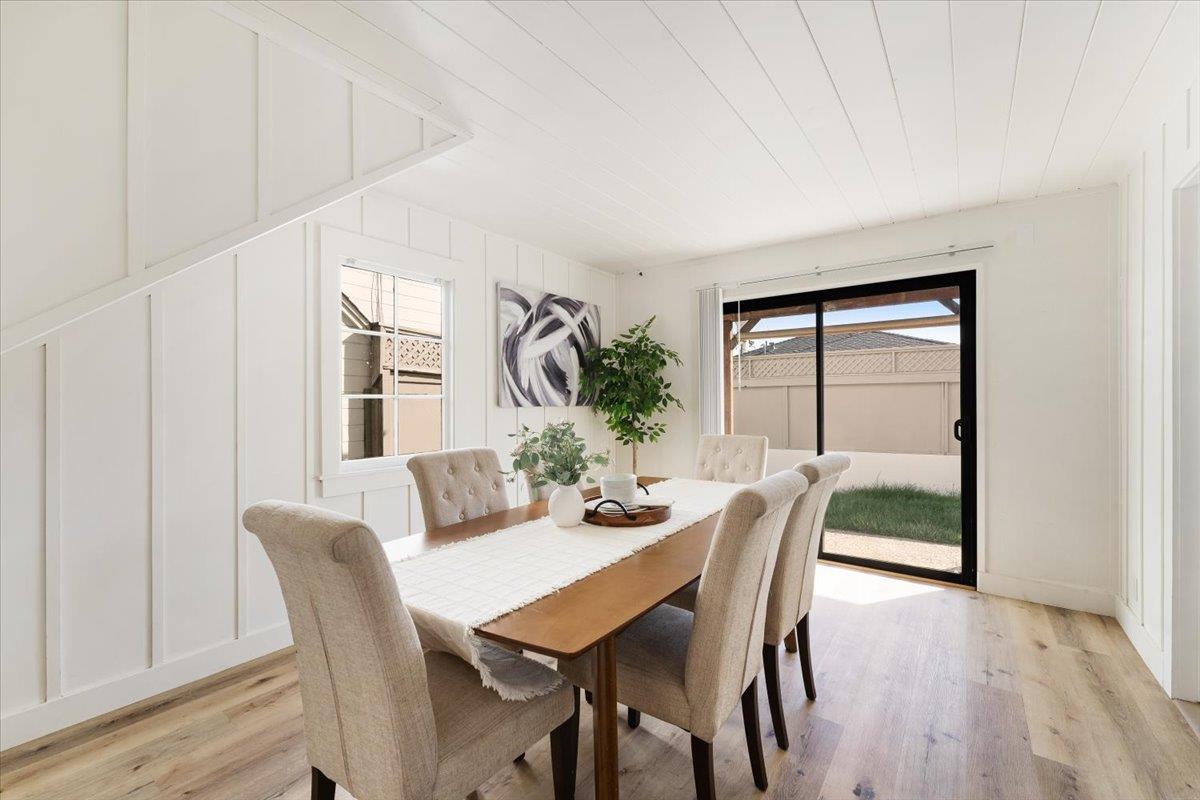 Detail Gallery Image 15 of 46 For 2866 Chesterfield Dr, Santa Cruz,  CA 95062 - 2 Beds | 2 Baths