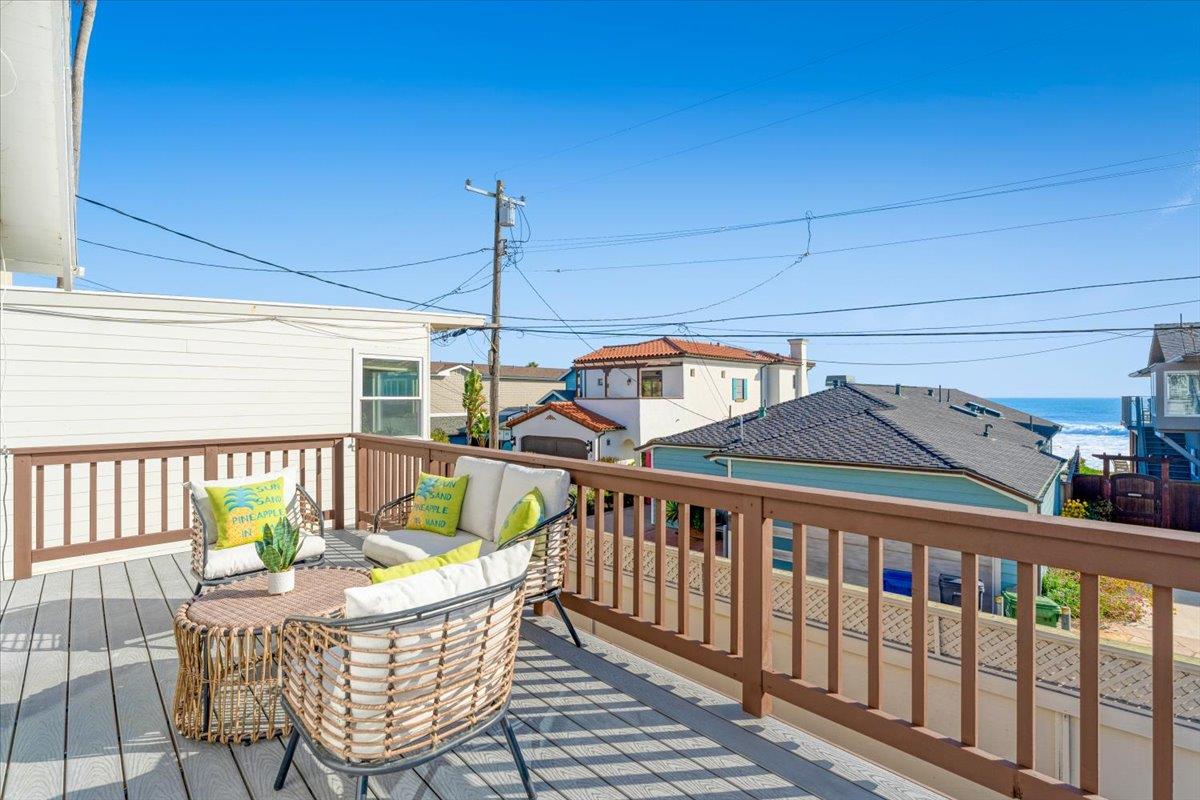 Detail Gallery Image 28 of 46 For 2866 Chesterfield Dr, Santa Cruz,  CA 95062 - 2 Beds | 2 Baths