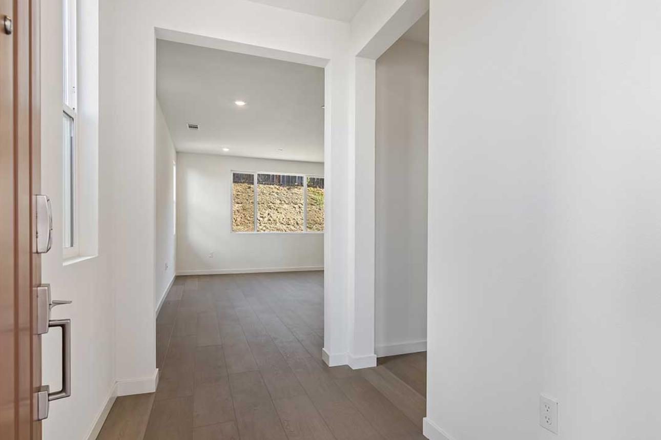 Detail Gallery Image 7 of 20 For 8632 Rockaway Dr, Vallejo,  CA 94591 - 4 Beds | 3 Baths