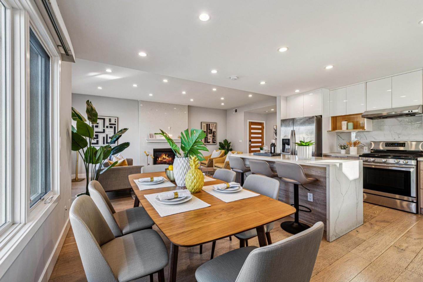 Detail Gallery Image 22 of 73 For 419 Lakeshore Dr, San Francisco,  CA 94132 - 5 Beds | 4 Baths