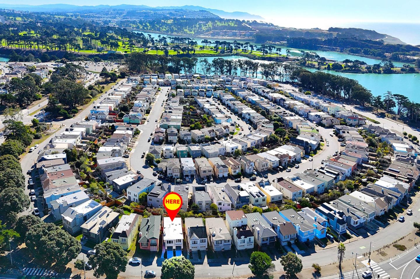 Detail Gallery Image 3 of 73 For 419 Lakeshore Dr, San Francisco,  CA 94132 - 5 Beds | 4 Baths