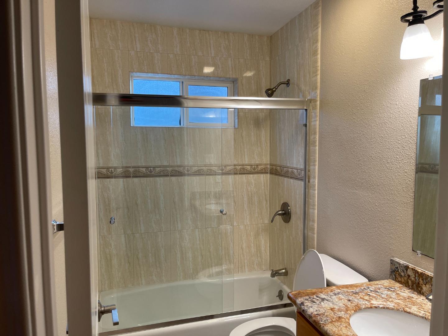 Detail Gallery Image 8 of 12 For 167 Goodyear St, San Jose,  CA 95110 - 1 Beds | 1 Baths