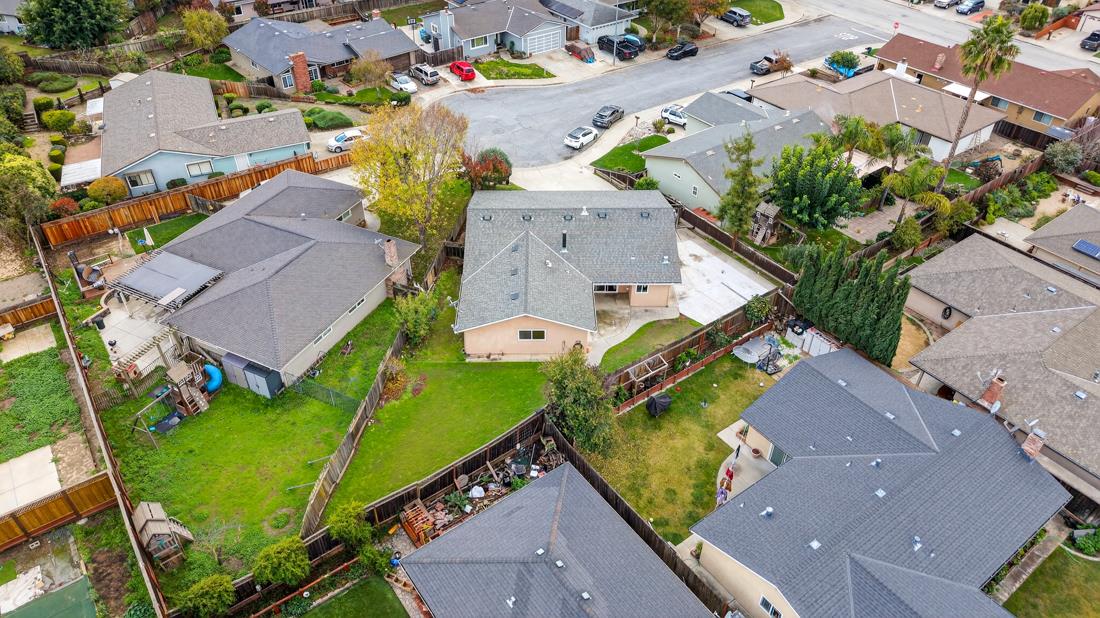 Detail Gallery Image 40 of 42 For 1260 Heather Glen Cir, Hollister,  CA 95023 - 3 Beds | 2 Baths