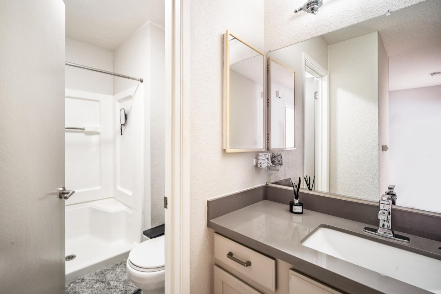 Detail Gallery Image 18 of 36 For 1 Surf Way #115,  Monterey,  CA 93940 - 1 Beds | 1 Baths