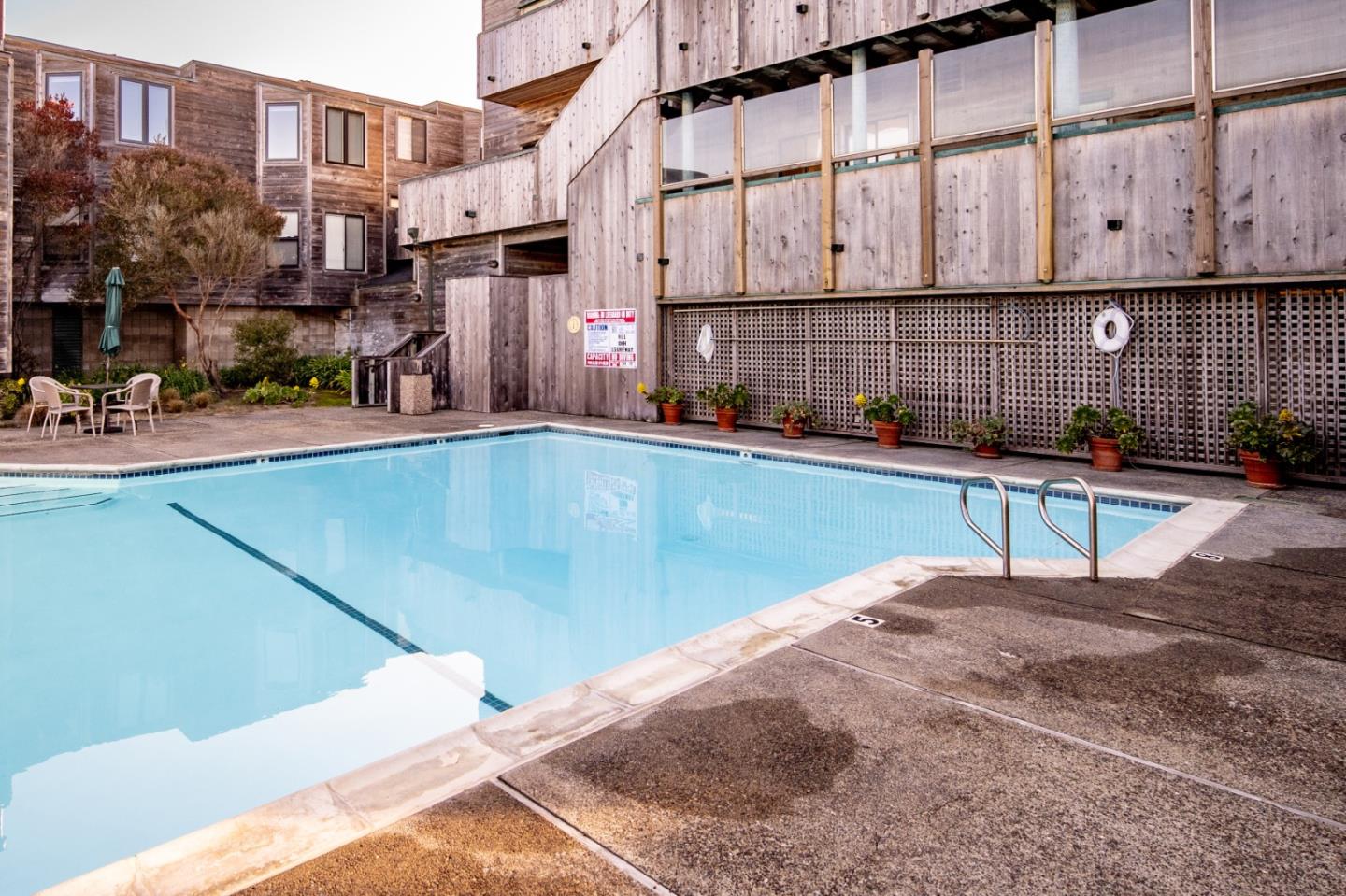 Detail Gallery Image 36 of 36 For 1 Surf Way #115,  Monterey,  CA 93940 - 1 Beds | 1 Baths