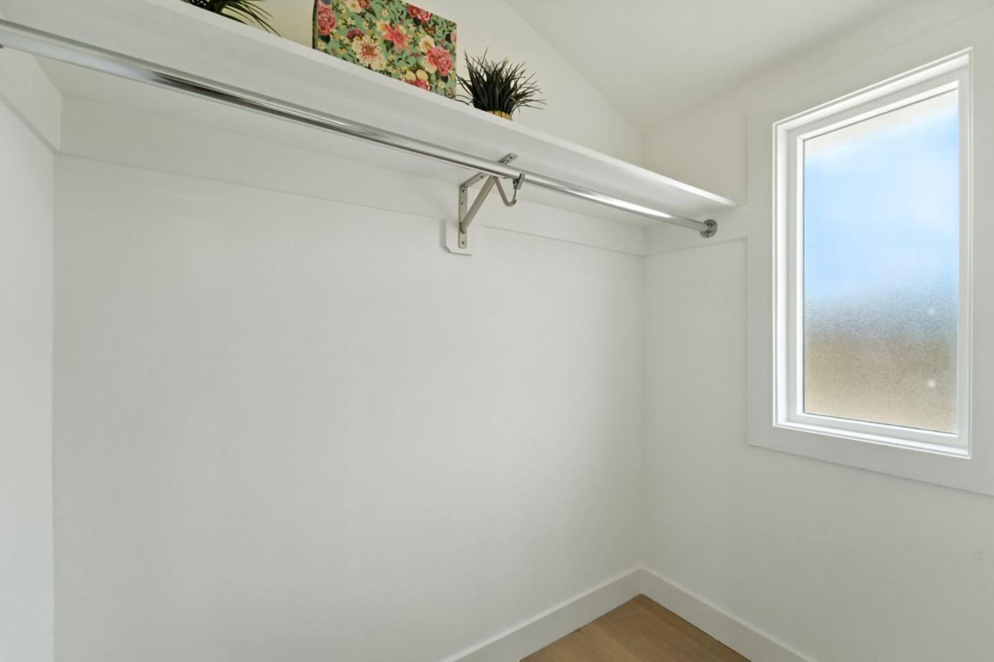 Detail Gallery Image 29 of 51 For 2565 Estella Dr, Santa Clara,  CA 95051 - 5 Beds | 3 Baths