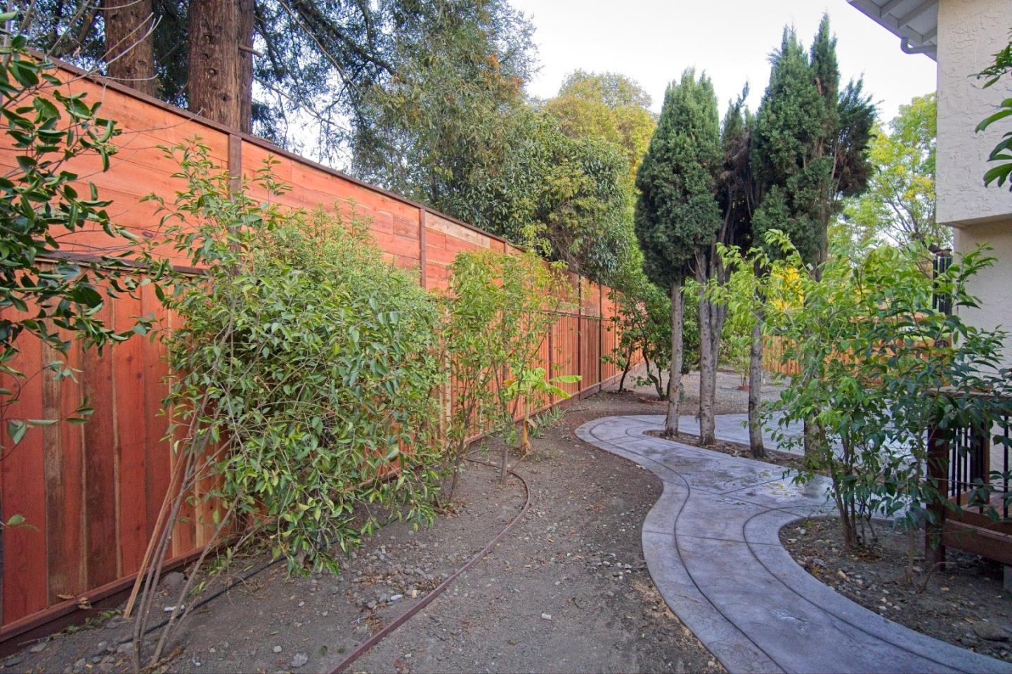 Detail Gallery Image 40 of 51 For 2565 Estella Dr, Santa Clara,  CA 95051 - 5 Beds | 3 Baths