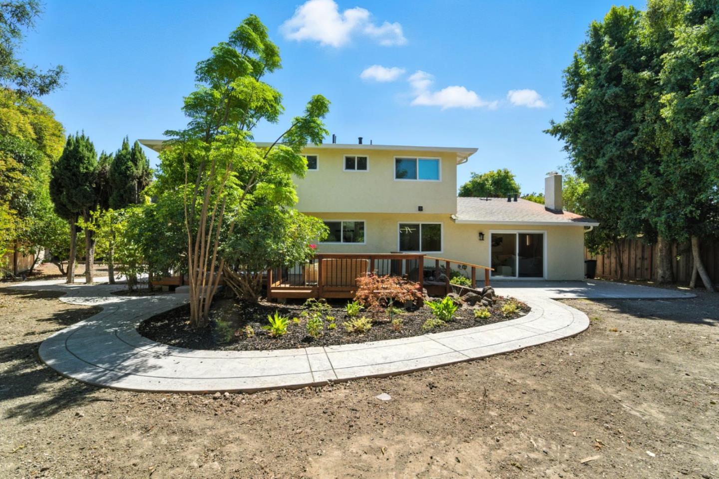 Detail Gallery Image 43 of 51 For 2565 Estella Dr, Santa Clara,  CA 95051 - 5 Beds | 3 Baths