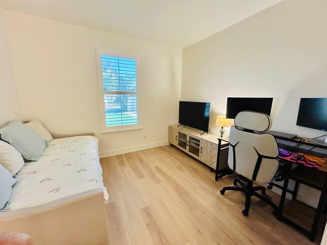 Detail Gallery Image 18 of 25 For 1742 Tesoro Dr, Manteca,  CA 95337 - 3 Beds | 2 Baths