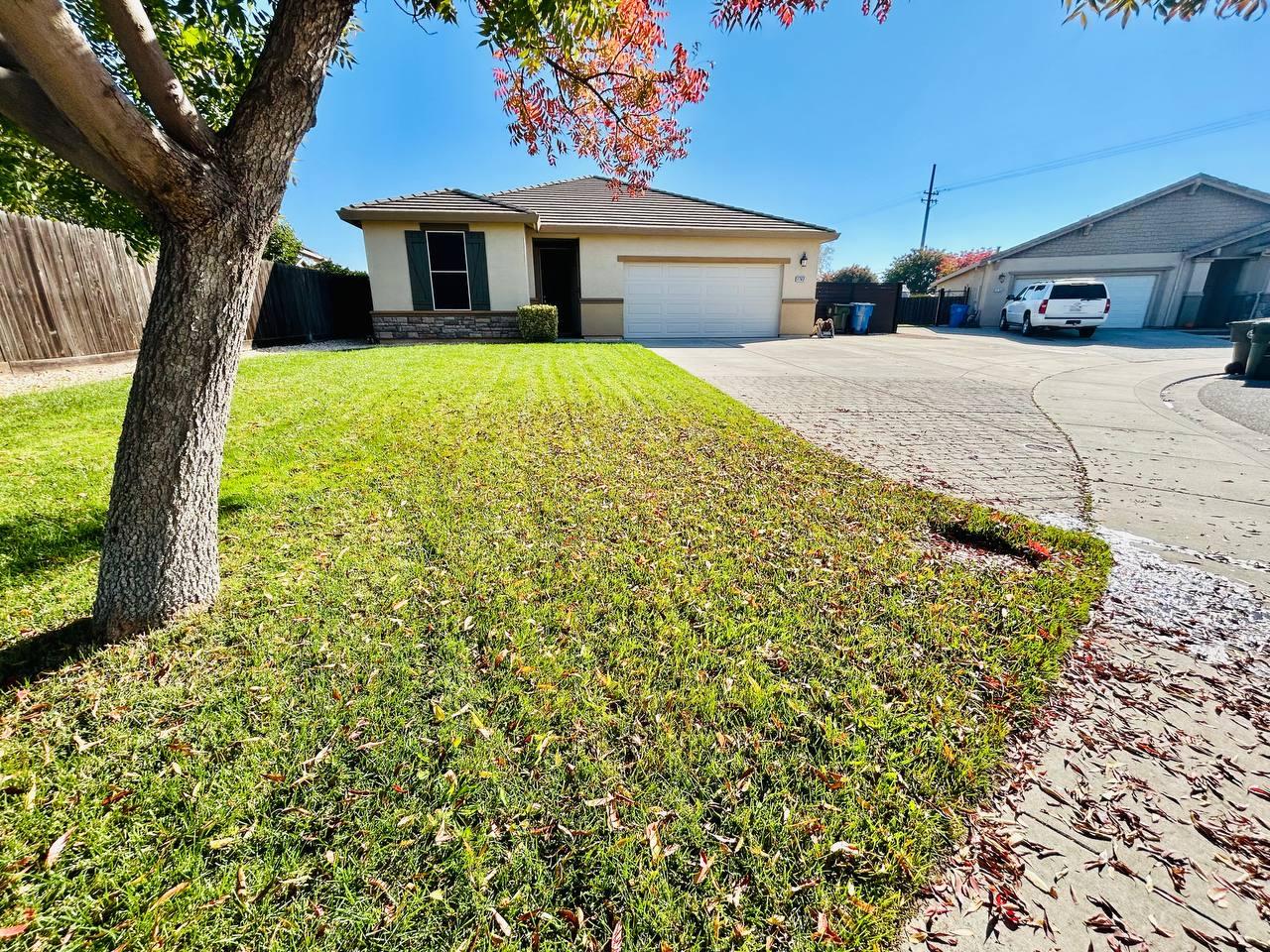 Detail Gallery Image 3 of 25 For 1742 Tesoro Dr, Manteca,  CA 95337 - 3 Beds | 2 Baths