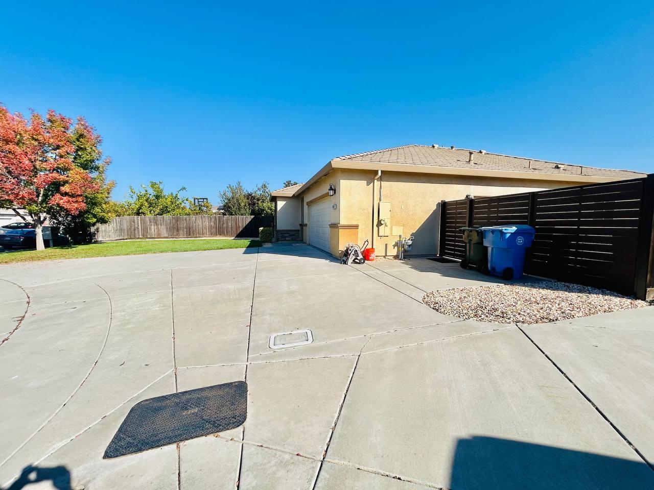 Detail Gallery Image 7 of 25 For 1742 Tesoro Dr, Manteca,  CA 95337 - 3 Beds | 2 Baths