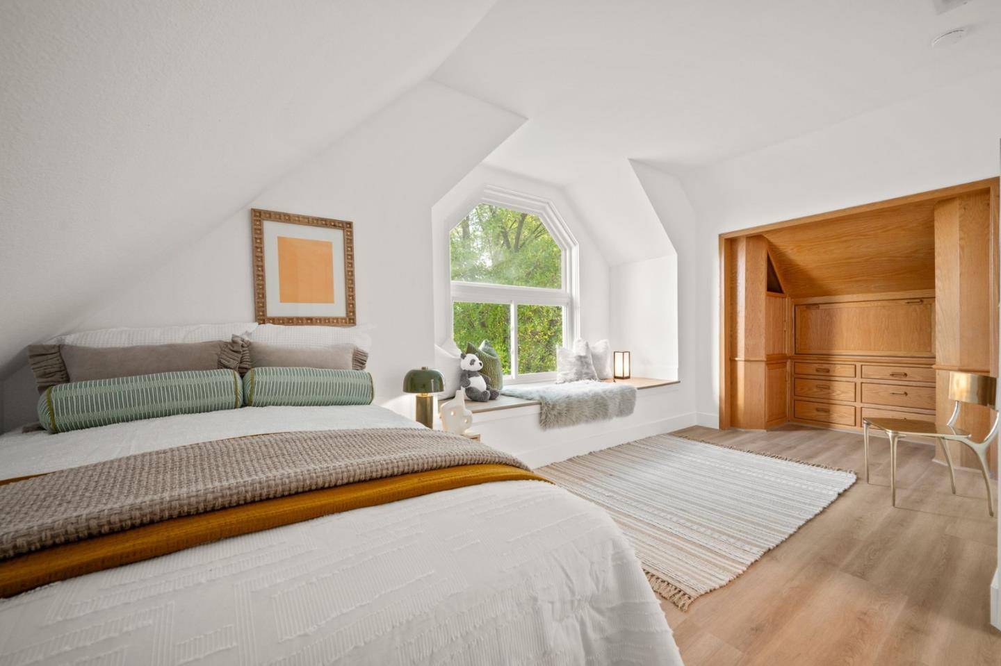 Detail Gallery Image 34 of 68 For 6607 Arlington Dr, Pleasanton,  CA 94566 - 8 Beds | 5/1 Baths