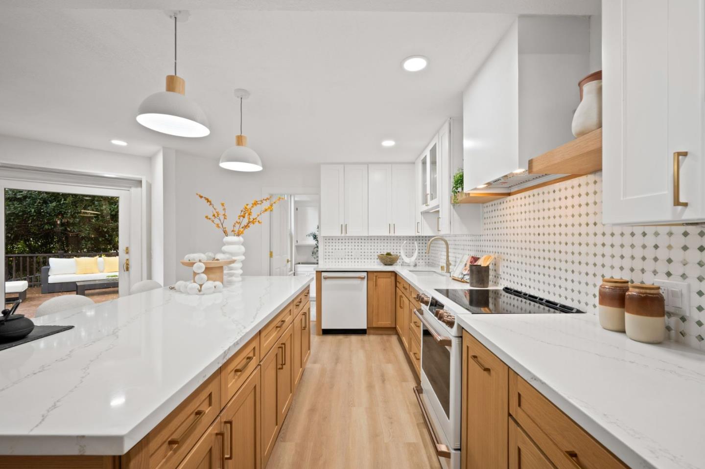 Detail Gallery Image 8 of 68 For 6607 Arlington Dr, Pleasanton,  CA 94566 - 8 Beds | 5/1 Baths