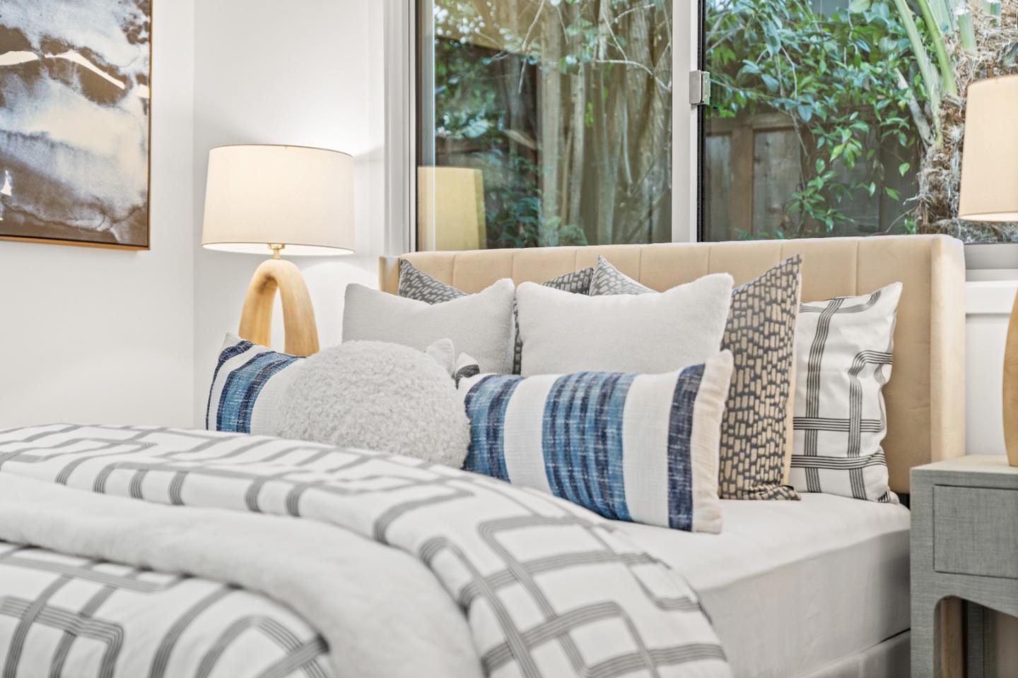 Detail Gallery Image 51 of 85 For 3502 Arbutus Ave, Palo Alto,  CA 94303 - 4 Beds | 2/1 Baths