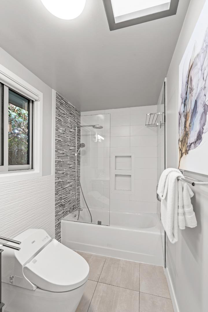 Detail Gallery Image 54 of 85 For 3502 Arbutus Ave, Palo Alto,  CA 94303 - 4 Beds | 2/1 Baths