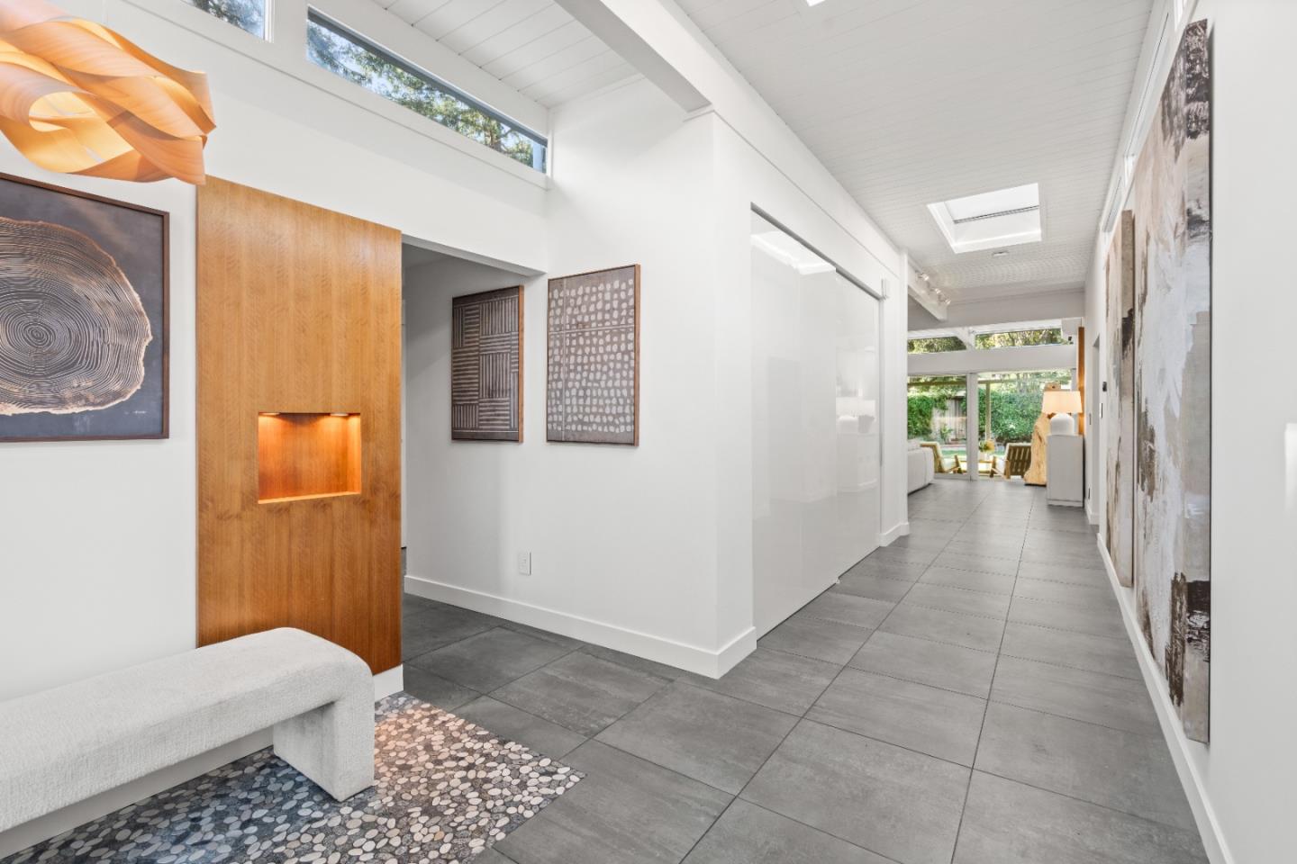 Detail Gallery Image 6 of 85 For 3502 Arbutus Ave, Palo Alto,  CA 94303 - 4 Beds | 2/1 Baths