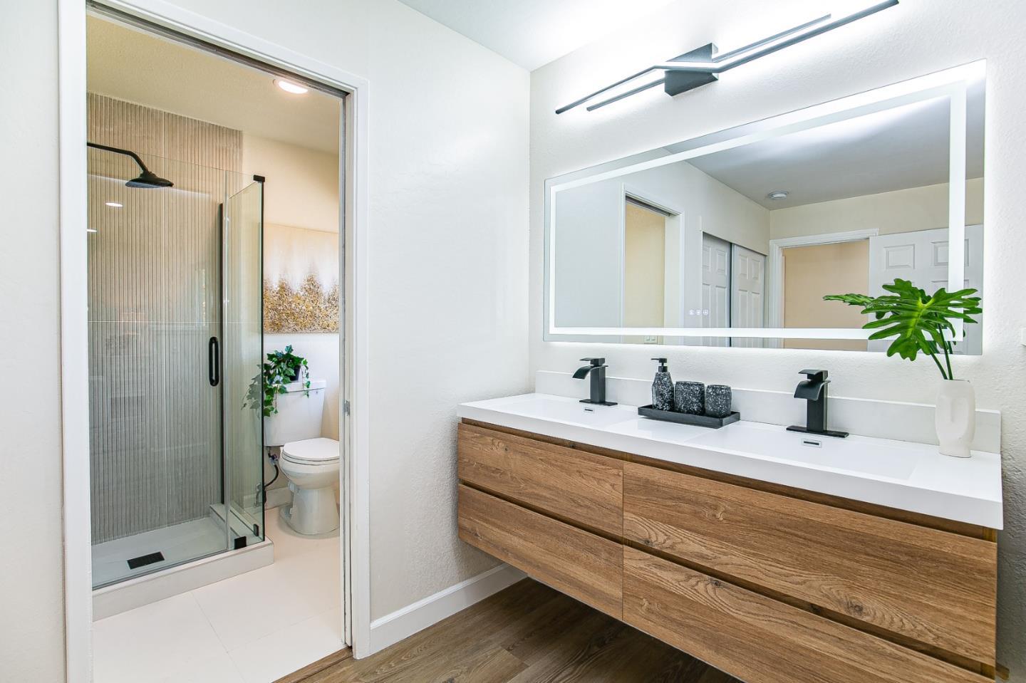 Detail Gallery Image 14 of 22 For 1648 Knollwood Ave, San Jose,  CA 95125 - 5 Beds | 3 Baths