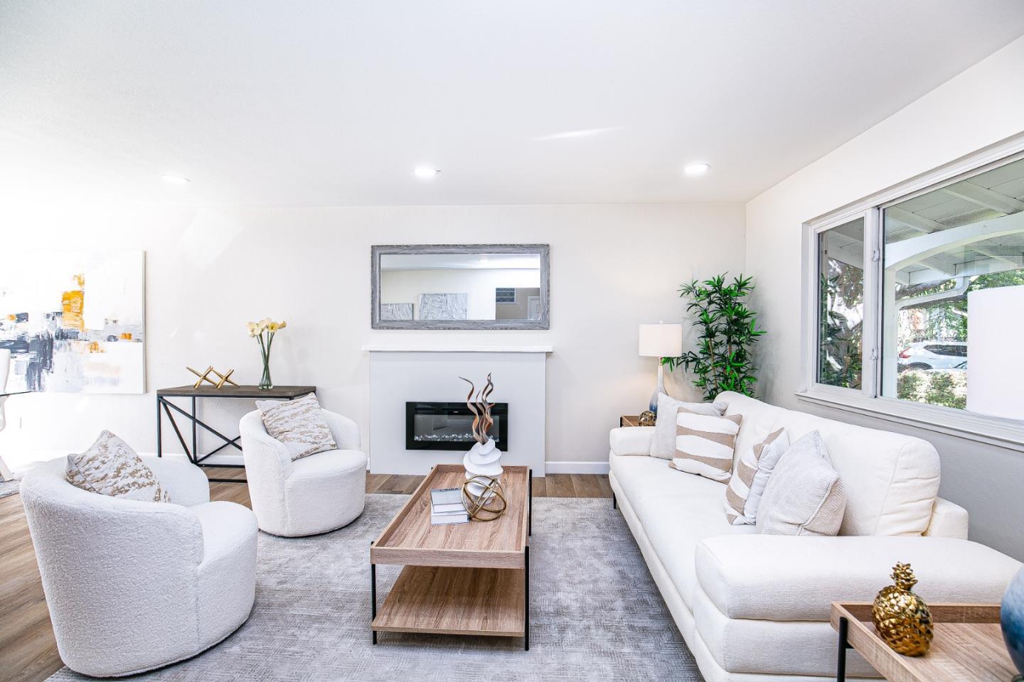 Detail Gallery Image 4 of 22 For 1648 Knollwood Ave, San Jose,  CA 95125 - 5 Beds | 3 Baths