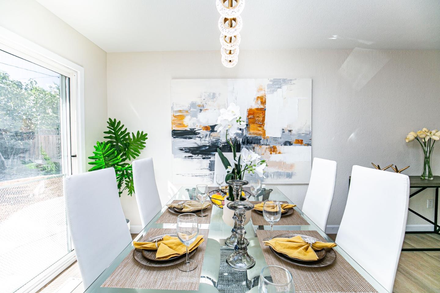 Detail Gallery Image 6 of 22 For 1648 Knollwood Ave, San Jose,  CA 95125 - 5 Beds | 3 Baths