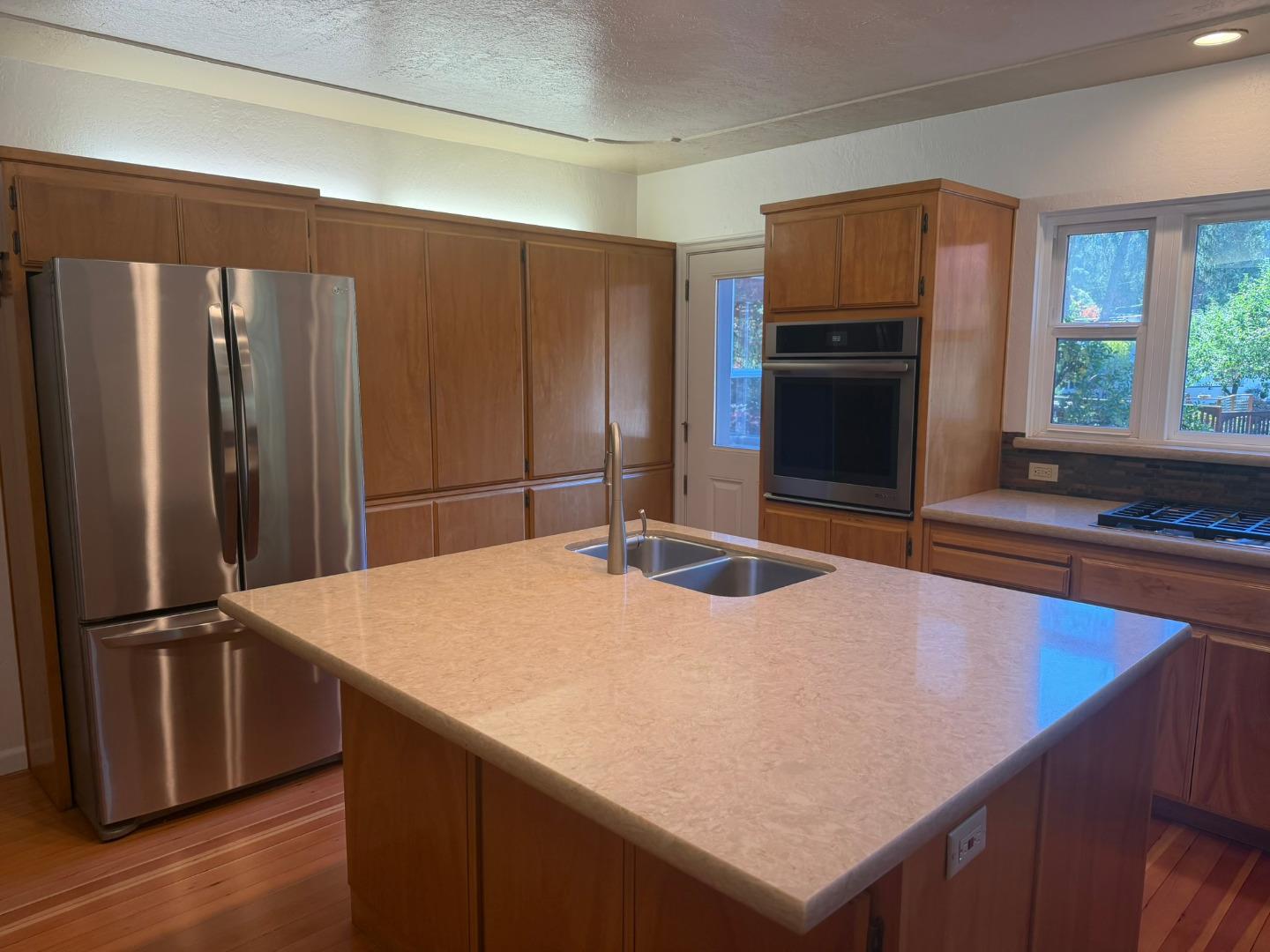 Detail Gallery Image 10 of 19 For 13206 Middleton Ave, Boulder Creek,  CA 95006 - 3 Beds | 2 Baths