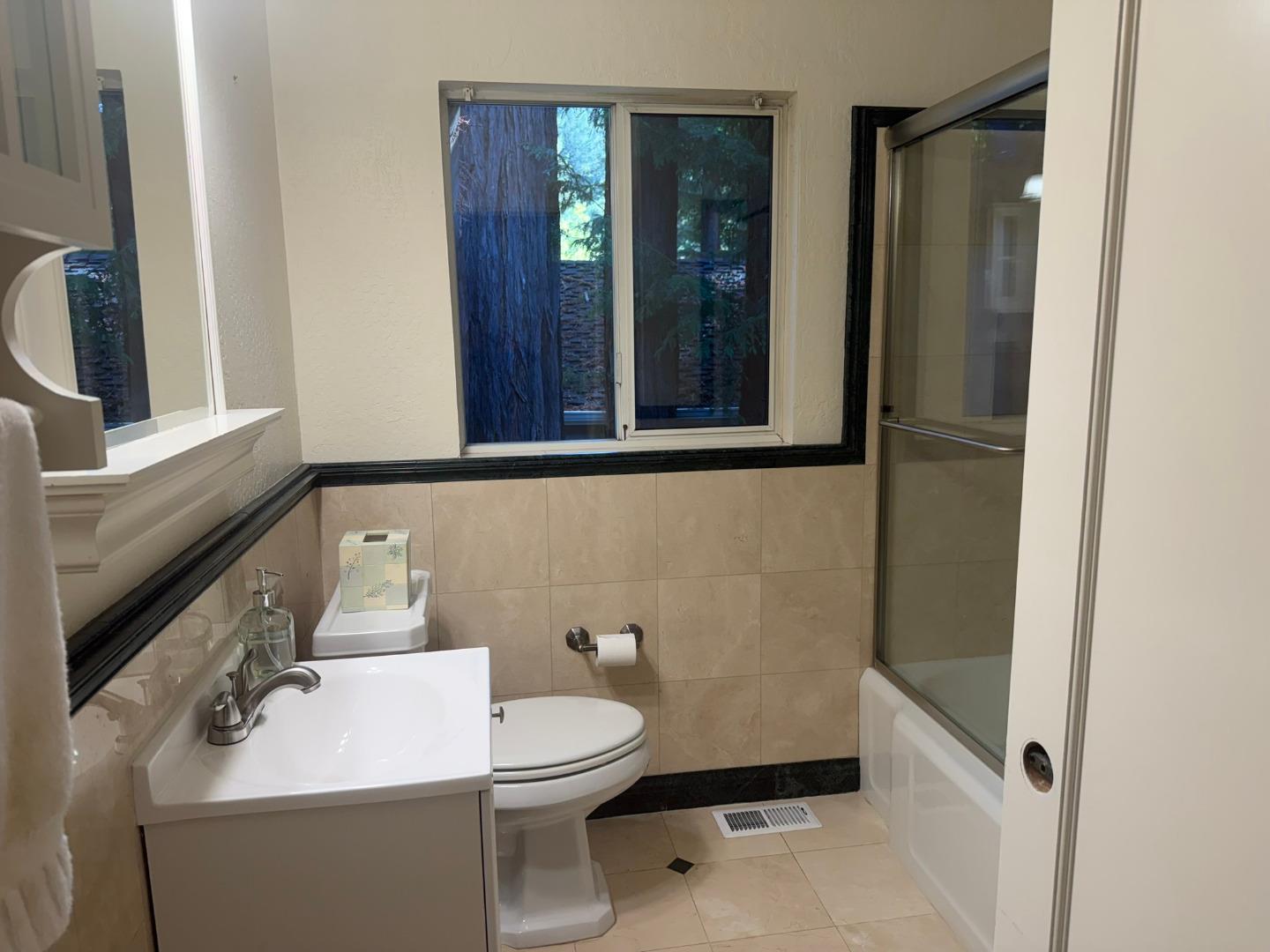 Detail Gallery Image 14 of 19 For 13206 Middleton Ave, Boulder Creek,  CA 95006 - 3 Beds | 2 Baths